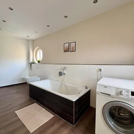 Modernes 5 Fuer Handwerker & Monteure In Mit Wlan Apartmán